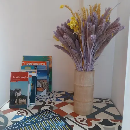 Hotel Cecil Adults Only Hotel