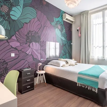 Hotel Cecil Adults Only