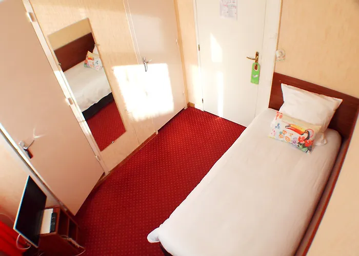 Hotel De Charme Cecil (Adults Only) 3* 주앙레핑