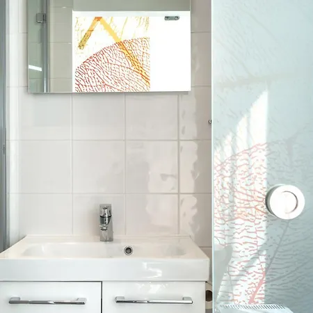 Cecil Adults Only Hotel